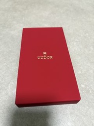 Tudor 紅色利是封
