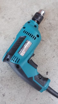 สว่านไฟฟ้า Makita รุ่น M6001B 3 หุน 10mm. 3/8" 450w 0-3000r/min