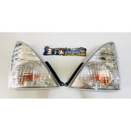 ไฟเลี้ยวหน้าเมก้า hino mega  คู่ละ