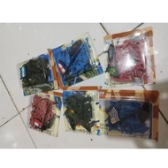 Children's toy army figure + national flag 320 C war army toy