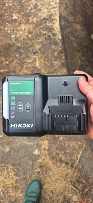 HiKOKI UC 18YDL2 充電器