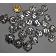 20mm Queen Elizabeth Beads Coin