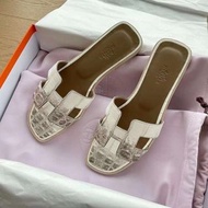 Hermes 拖鞋
