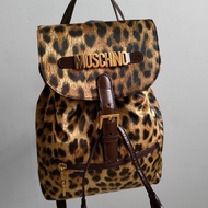 義大利製老品 #MOSCHINO 豹紋後背包 / LOVE & PEACE