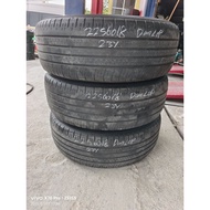 second tyre 225/60/18 Dunlop pt30 2023 year (harga 1 tyre)