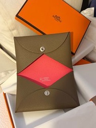 現貨歐洲限定自由拼Calvi Hermes Card Holder rose x etoupe / bracelet bangle fin ( not kelly Lindy Evelyn passp