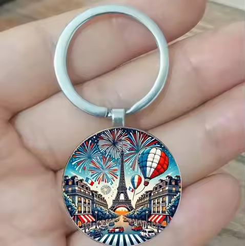 Paris Eiffel Tower keychain perfect Christmas gift, Paris souvenir