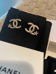 Chanel logo 碎鑽星星 star 耳環 ear ring