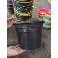 2.5 Gallon Plastic Bucket