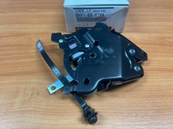 BHY15682XA กลอนล็อคฝากระโปรงท้าย.MAZDA3.ปี2013-2014 (MST=9p)