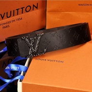 dRetro Lv Belt For Fashionable And Professional Look  e
