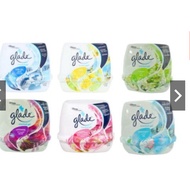 180 Grams Glade Scented Gel 180g.