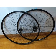 Novatec hubset ULTRALITE WHEELSET 27.5 wheelset used LESS THAN 6 MONTHS MILEAGE LESS THAN 250KM