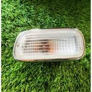 Daihatsu Gino L700 Front Bumper - Right Side Signal Light