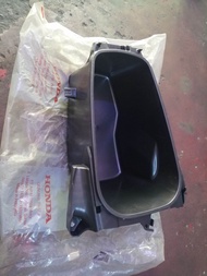 UBOX HONDA BEAT FI V2  ORIGINAL HONDA Ubox compartments box storage box