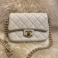 Chanel 金幣鏈帶Flap Bag