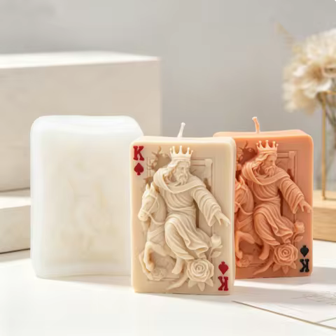 3D Spade K King Poker Card Silicone Candle Mold King Riding Horse Rose Embossed Plaster Crafts Soap 