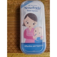 Nose Frida Sweden baby straws