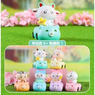 BLIND BOX, SECRET BOX OF CHIIKAWA CHARACTER SERIES CAR PARTY.