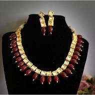 Handmade kundan jewellery set with matching earrings