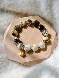 天然蜜蠟星星雕刻手串 黑白植物蜜蠟奧利奧 螢光金沙拉絲琥珀