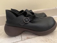 regetta canoe regettacanoe Size m 黑色 圓頭 搭帶 厚底鞋
