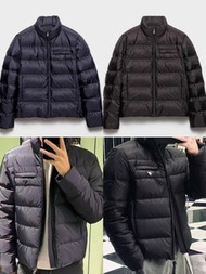全新PRADA立領羽絨外套