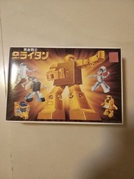 Bandai 黃金戰士 Gold Lightan 模型