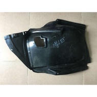Suitable for BMW E87 118I 120I 128I 130I inner fenders. 218