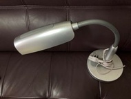 Philips 枱燈 連燈膽desk lamp with Philips light bulb 