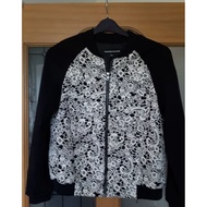 PR3L0V3D PL WAREHOUSE BOMBER JACKET EMBROIDERY / BLACK WHITE EMBROIDERED JACKET BRAND WAREHOUSE