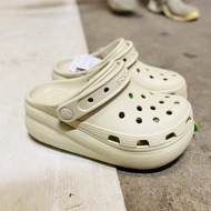 รองเท้าหัวโตของเด็ก crocs Puff Childrens Hole Shoes แม่และเด็ก เด็กชายและเด็กหญิง รองเท้าแตะชายหาดกั