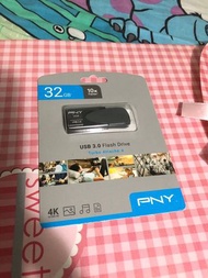 32GB usb 3.0 flash drive