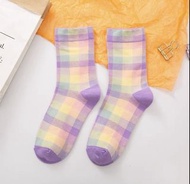 襪子任十雙免運！實拍！韓國襪子 日本襪子 正韓襪 可愛襪子 粉紫色 天空藍 橘黃色 彩虹襪 長襪 短襪 中長襪 襪子 長襪 格子 紫色格子 藍色格子襪子 格子