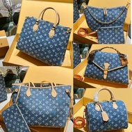 2️⃣星期到貨‼️LV 中古牛仔 Onthego 媽咪袋 牛仔護士包 loop 購物包 牛仔枕 