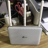 Beautiful AC1900 Tp-link Archer C9 dual-band gigabit wifi transmitter
