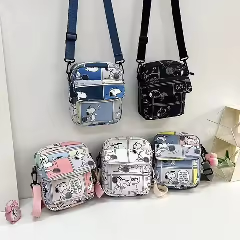 Snoopy Crossbody Bags for Ladies Kawaii Purses Phone Case Peanuts Kawaii Shoulder Bags for Women Coi