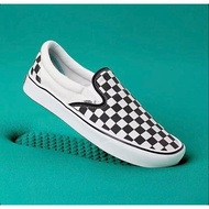 VANS Comfycush Classic Slip-On (Checkerboard/True White)
