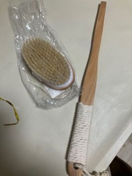 木製 沖涼 洗澡 刷背 擦背 按摩 長柄 豬毛刷 全新