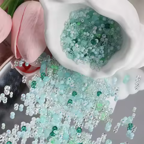 15grams Red Green Grey Mixed Glass Beads Loose Spacer Beads for Jewelry Making DIY Needlework Bracel