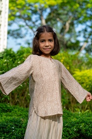 Kids Baju Raya for Eid, Racial Harmony, Deepavali Ethnic Wear 'Samar' Girls Baju Kurung Kedah Set in Beige &amp; White