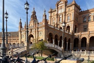 Electric bike tour in Seville