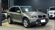 2007年BMW寶馬 X5 金色3.0 SI里程：8萬 價格：20萬 左右