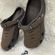 รองเท้าหัวโตดรอกส์ Outlet แท้ พร้อมส่งในไทย Crocs Yukon Clog For Men รองเท้าแตะผู้ชาย รองเท้าหุ้มหนั