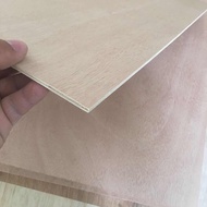 4.5mm Plastic Plywood 40 * 40cm Square Veneer Multi-Layer Board Student Drawing Board Handmade Three