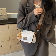 Trendy Crossbody Baguette Bag Shoulder Bag