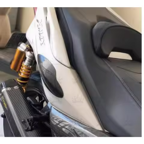 Carbon Fiber Fuel Tank Cover Protection FOR XMAX 250 XMAX300 xmax 2020-2022 Fuel Tank Corner Trim Co