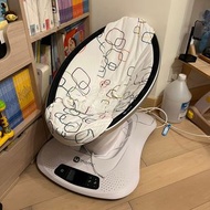 美國4MOMS MAMAROO®4 電動嬰兒搖椅 #3月傢俬家電祭