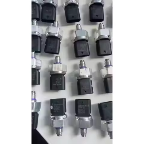 4M0959603 A/C Air Conditioning Pressure Sensor For Audi A3 Sportb Qu Q7 S3 VW Volkswagen E-GOLF MK7 