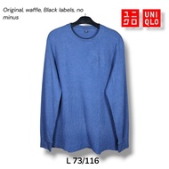 Uniqlo Women's Waffle Crew Neck Long Sleeve T-Shirt in blue Textured T-shirt Thick Stylish T-shirt S